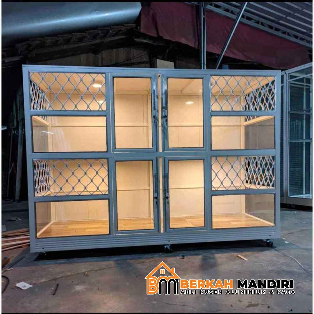 Tukang buat kandang kucing kaca aluminium di Jakarta Barat
