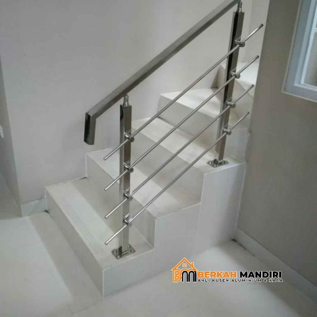 Jasa Railing Tangga Minimalis Bekasi – Murah, Kualitas Mewah! Jasa Railing Tangga Minimalis Bekasi