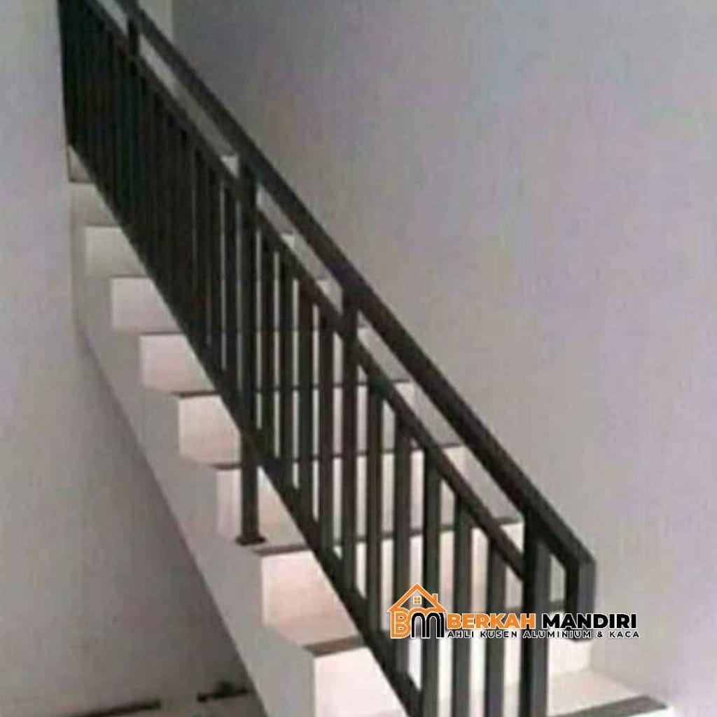 spesialis railing tangga